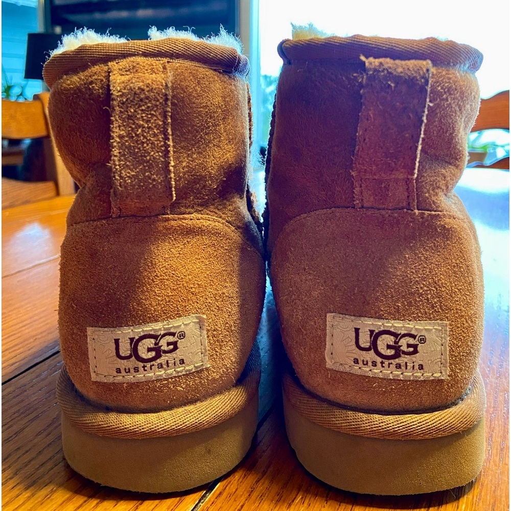 Ugg Classic Mini